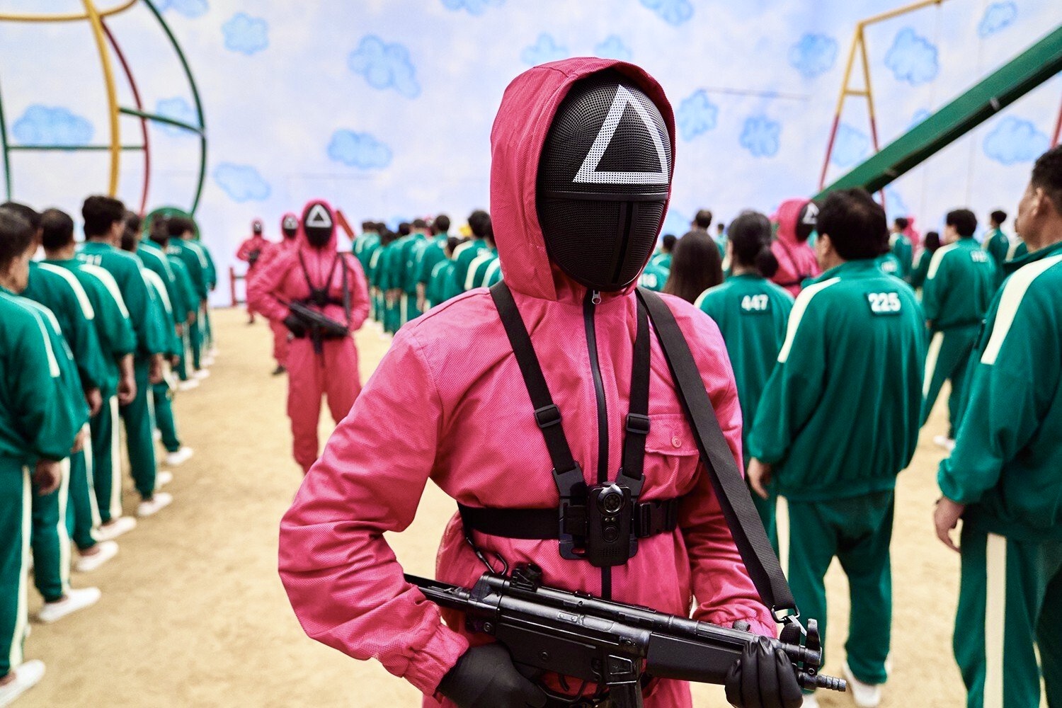 《鱿鱼游戏》与职场